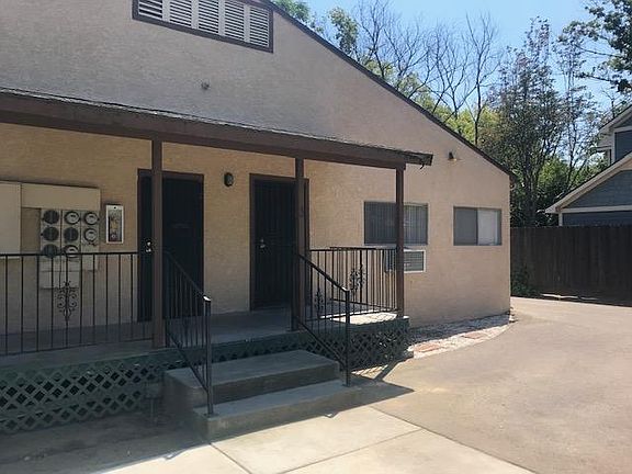 2nd image of 725 E Yale Ave APT 3
