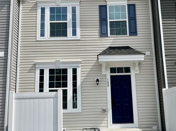 108 Chase Ln