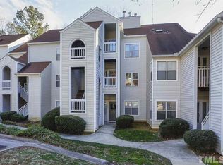 6001 Winterpointe Ln APT 303, Raleigh, NC 27606