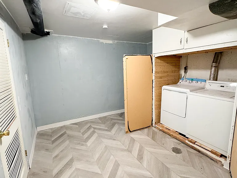 2705 Laclede Station Rd #A — Photo 3