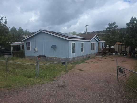 2nd image of 1002 W Saddle Ln