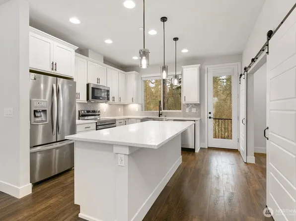 13421 Admiralty Way #D3, Lynnwood, WA 98087