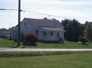 302 N Coonhunters Rd, Batesville, IN 47006