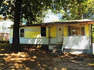 1243 Roosevelt Ave, Tahlequah, OK 74464