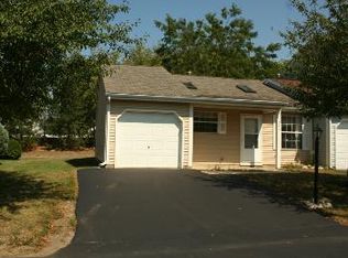 730 Brittany Ln, Island Lake, IL 60042