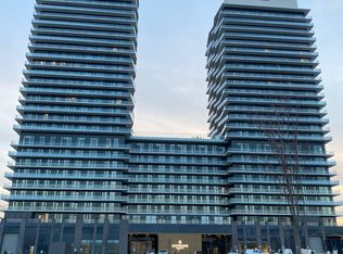 15 Skyridge Dr #513, Brampton, ON L6P 4N9