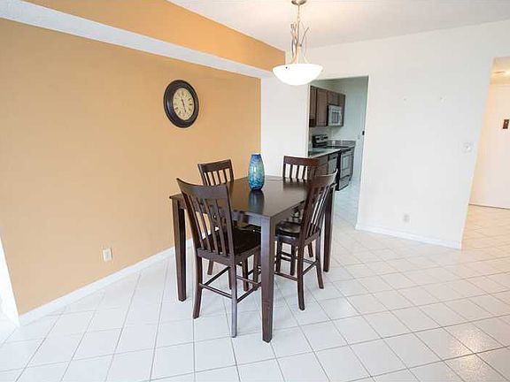 3rd image of 2201 S Ocean Dr APT 2708