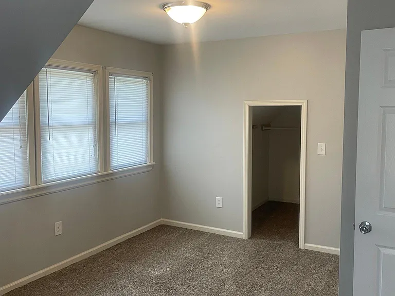 1227 Baker Dr — Photo 8