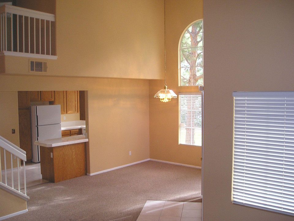 2nd image of 161 Nightingale Dr