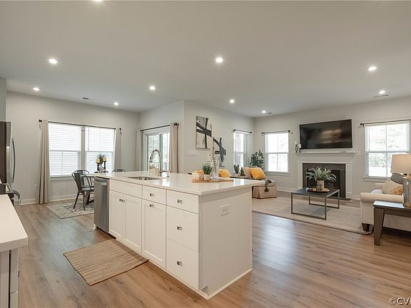 5th image of 6516 Liddy Cir