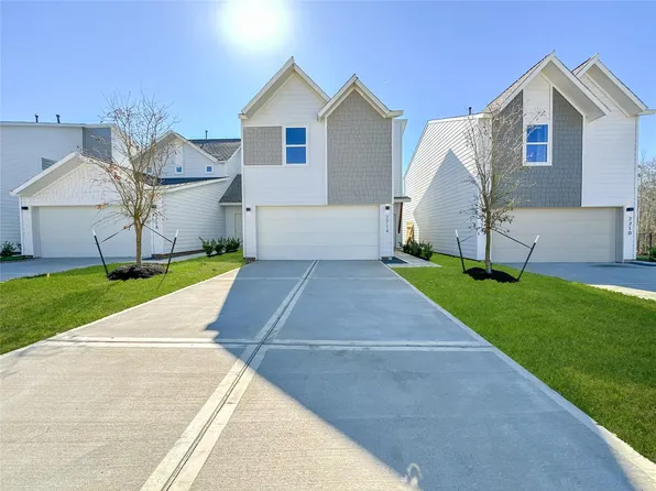 2714 Discovery Trails Ct, Conroe, TX 77301