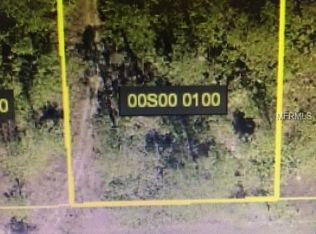 12th St, Malone, FL 32445