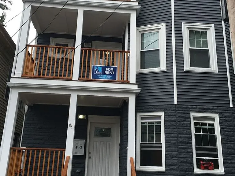 88 Gilman St #A — Photo 2
