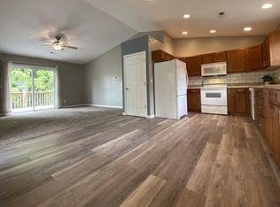 12 Brookside Cir, Candler, NC 28715