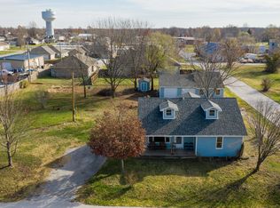 5476 S Daniel St, Battlefield, MO 65619
