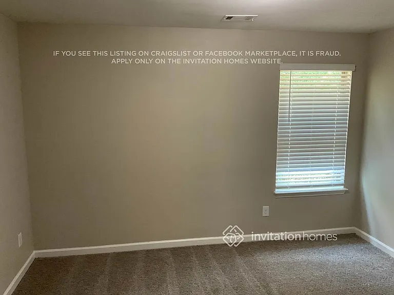340 Madison Grace Ave — Photo 5