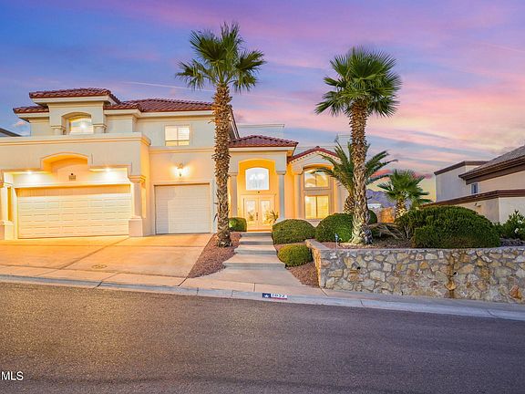 2nd image of 1032 Calle Parque Dr