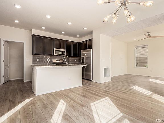 4th image of 14028 Jackson Street