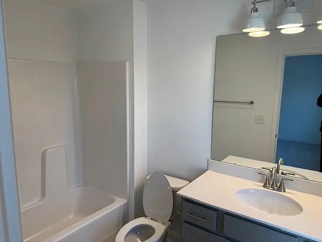 en-suite bathroom for guest bedroom