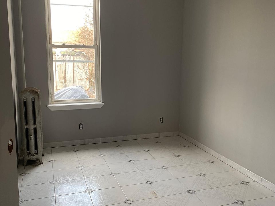 1st image of 284 Revere Ave #1B