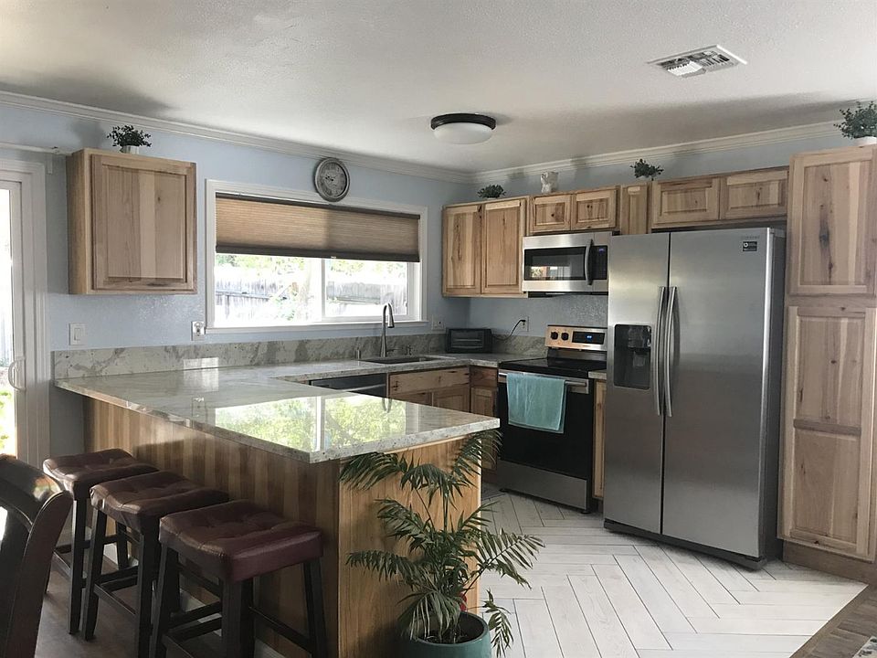 1st image of 3213 Sagewood Ct