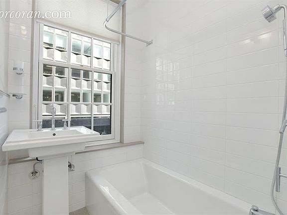 5th image of 77 Park Ave #3D