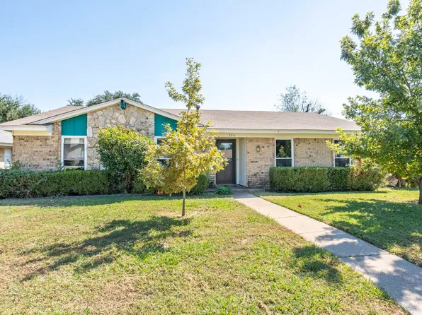 526 Grinnell Dr, Garland, TX 75043