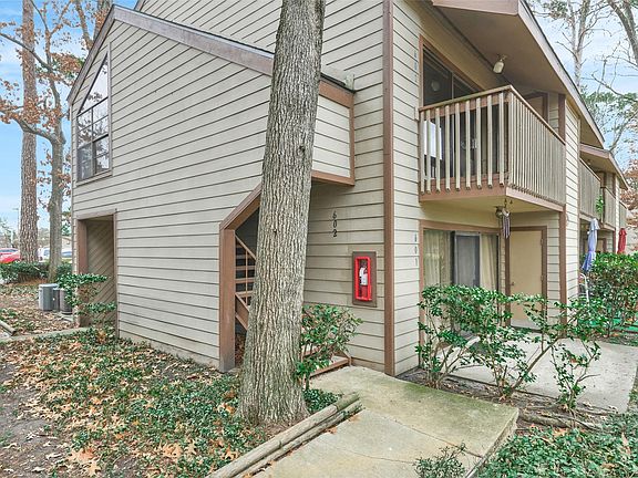 4th image of 12900 Walden Rd APT 602F