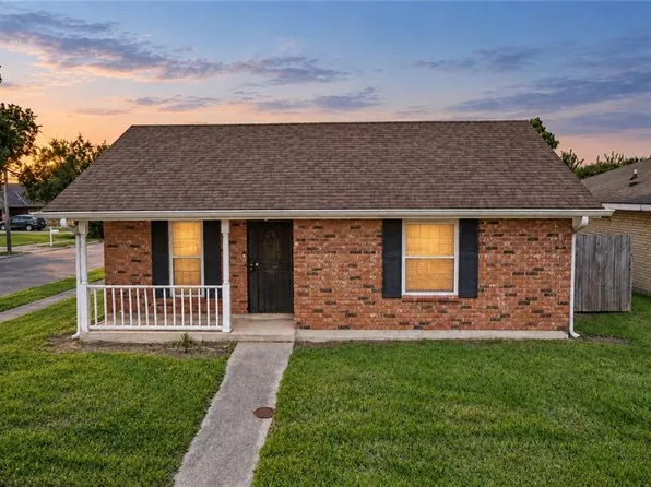 6001 Erin Dr, New Orleans, LA 70126