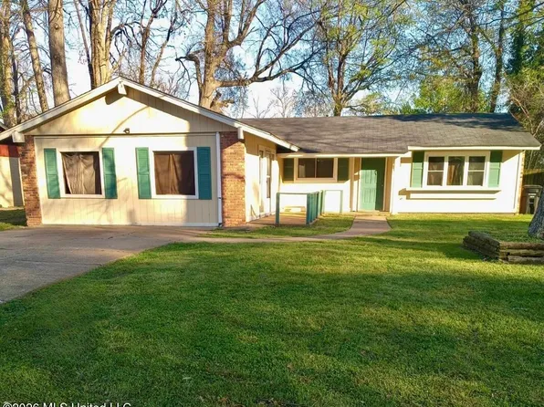 2236 Oak Ridge Dr, Greenville, MS 38701