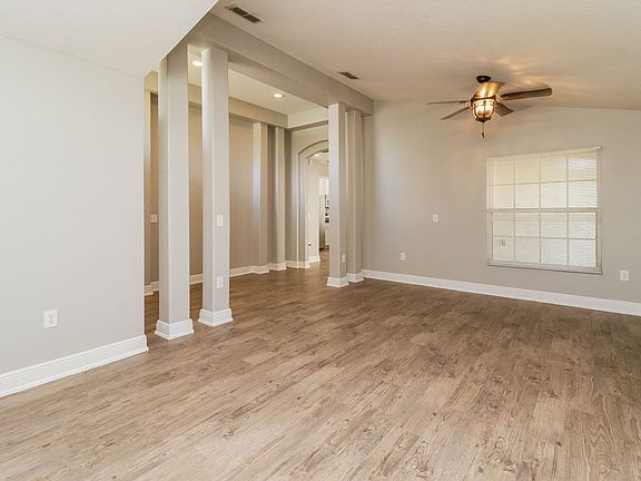 5th image of 3020 Julip Dr