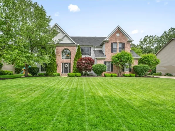 21634 Country Way, Strongsville, OH 44149