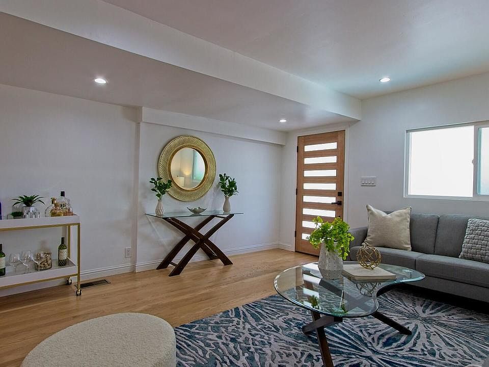 1st image of 821 N Avenue 51