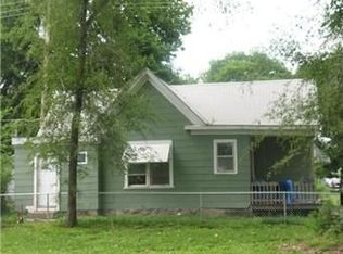 305 N 2nd St, Leavenworth, KS 66048