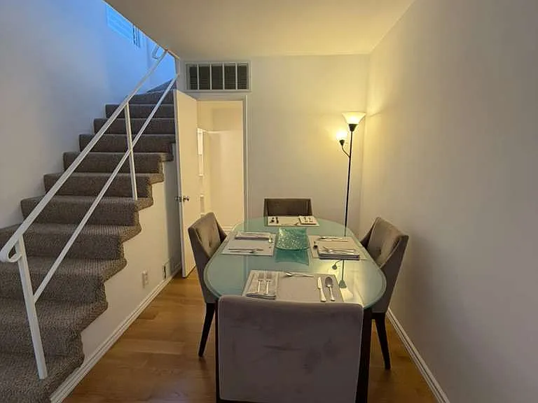 8572 Wonderland Ave — Photo 14