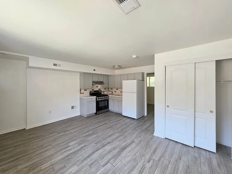 28 Orbit Ln #1 — Photo 3