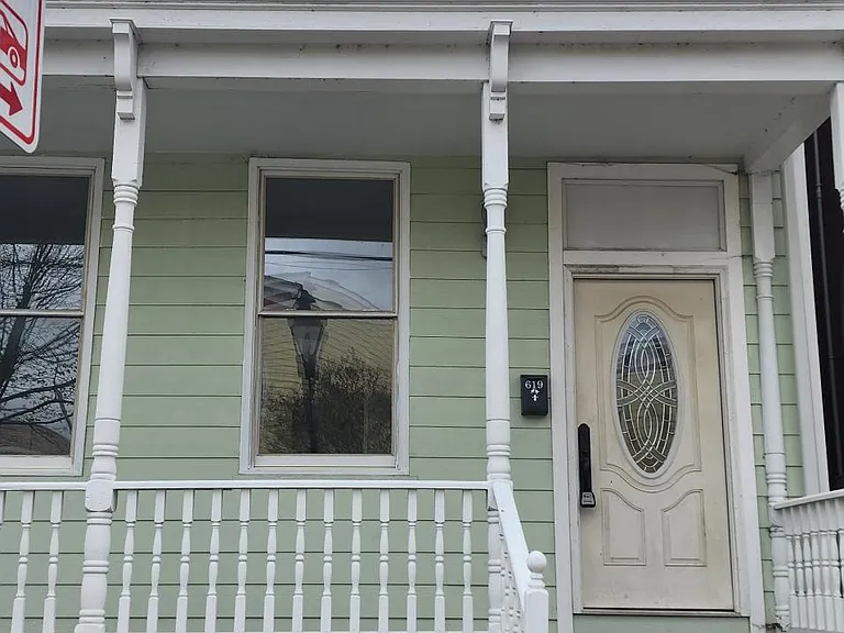619 N 25th St — Photo 1