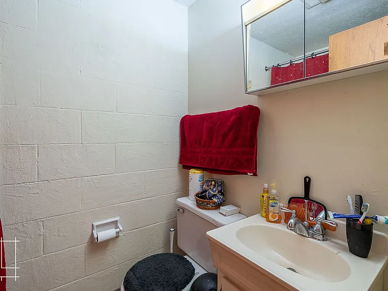 1120-1134 Apollo Pl. — Photo 23