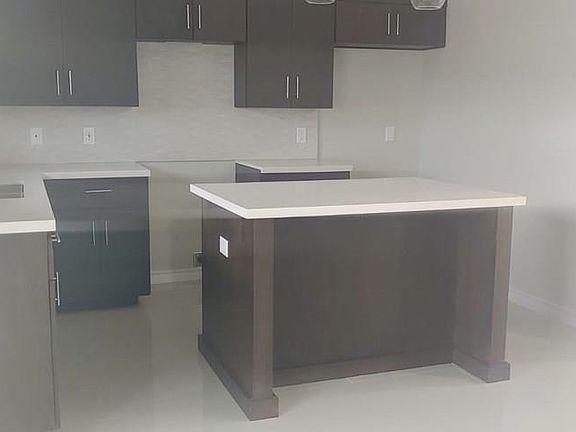 3rd image of 5554 Rawhide Dr
