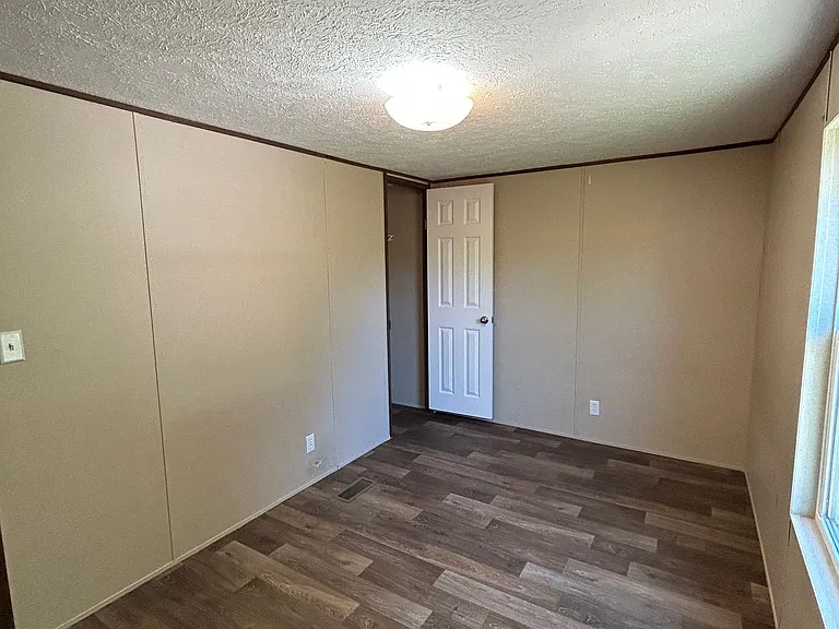 106 Rocky Top Ranch Rd — Photo 16