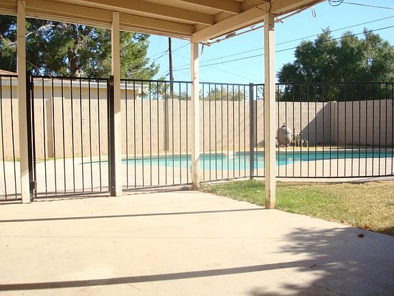 3rd image of 3733 W San Juan Ave
