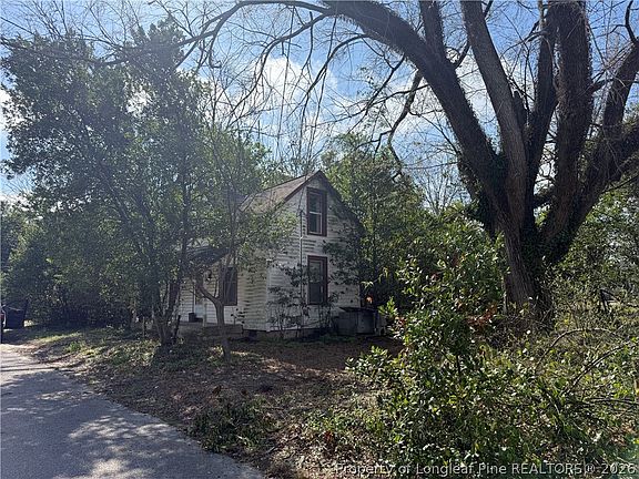 2nd image of 100 Spencer St
