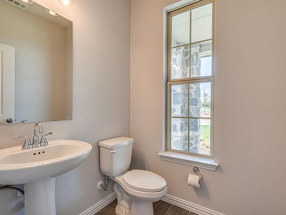 5th image of 800 Trailside Ln