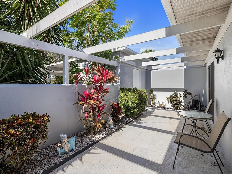 276 Cerromar Way S #60 — Photo 3
