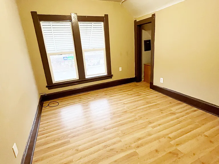 426 E Broadway St #2 — Photo 7