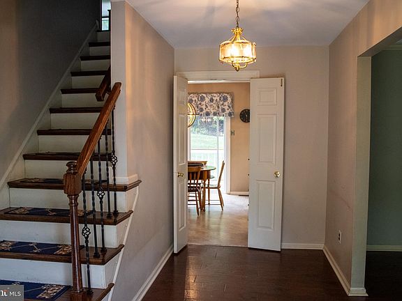 5th image of 1701 Jennings Way