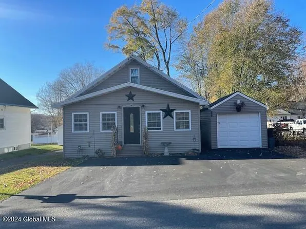 21 Dodge Street, Wynantskill, NY 12198