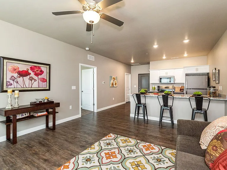 1725 Caleb Court — Photo 12