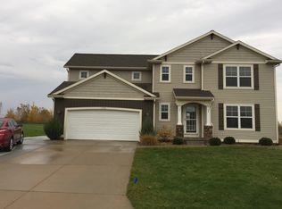 9740 Hessler Xing, Rockford, MI 49341
