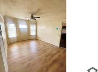859 E 43rd Pl, Los Angeles, CA 90011